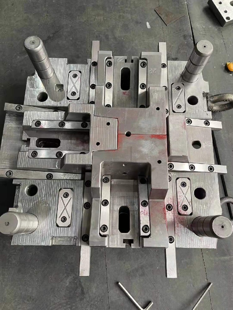 注塑模具保養(yǎng)的四大注意要點(diǎn) 注塑模具保養(yǎng)的四大注意要點(diǎn)